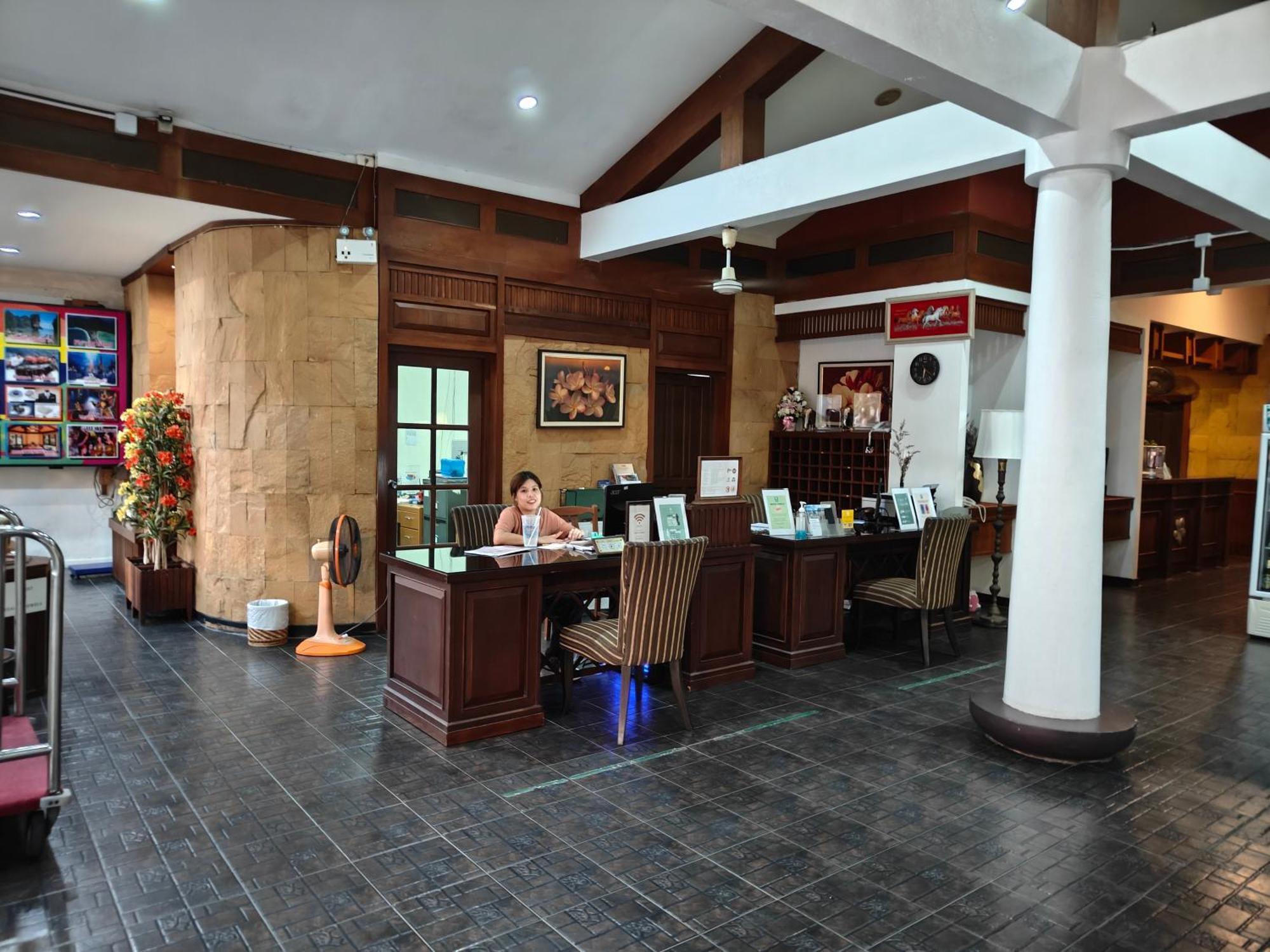 Phuket Leelavadee Hua Ting Resort Patong Ngoại thất bức ảnh