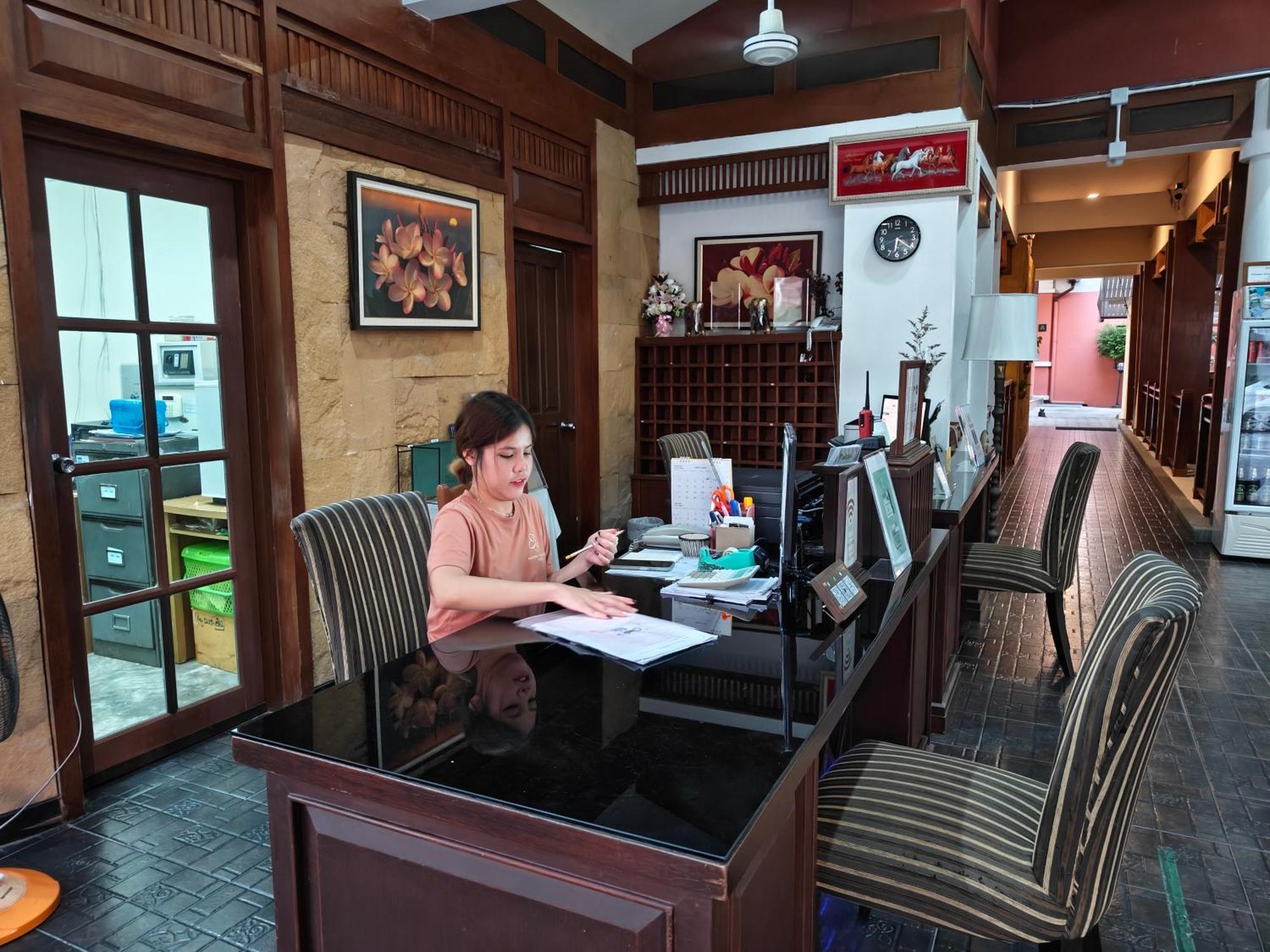 Phuket Leelavadee Hua Ting Resort Patong Ngoại thất bức ảnh