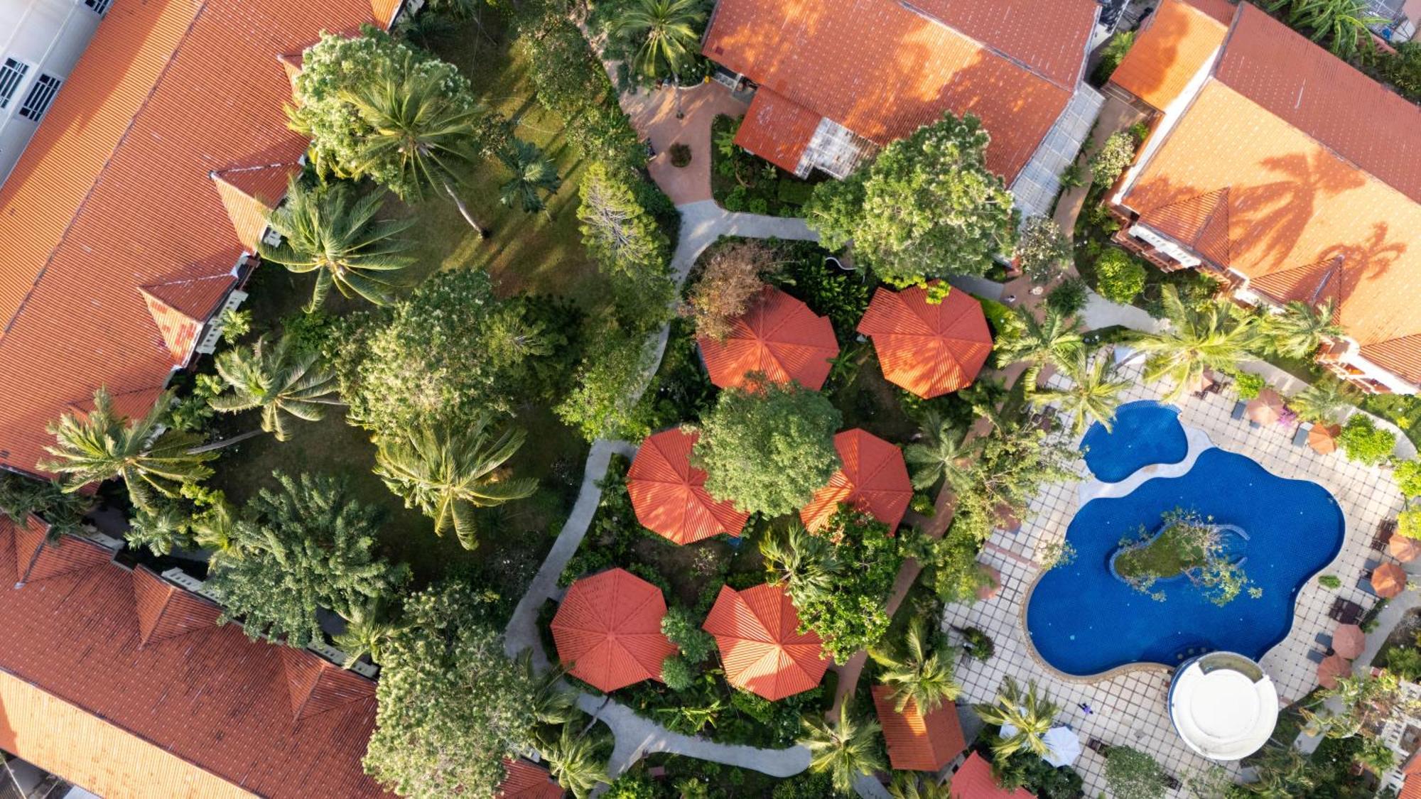 Phuket Leelavadee Hua Ting Resort Patong Ngoại thất bức ảnh