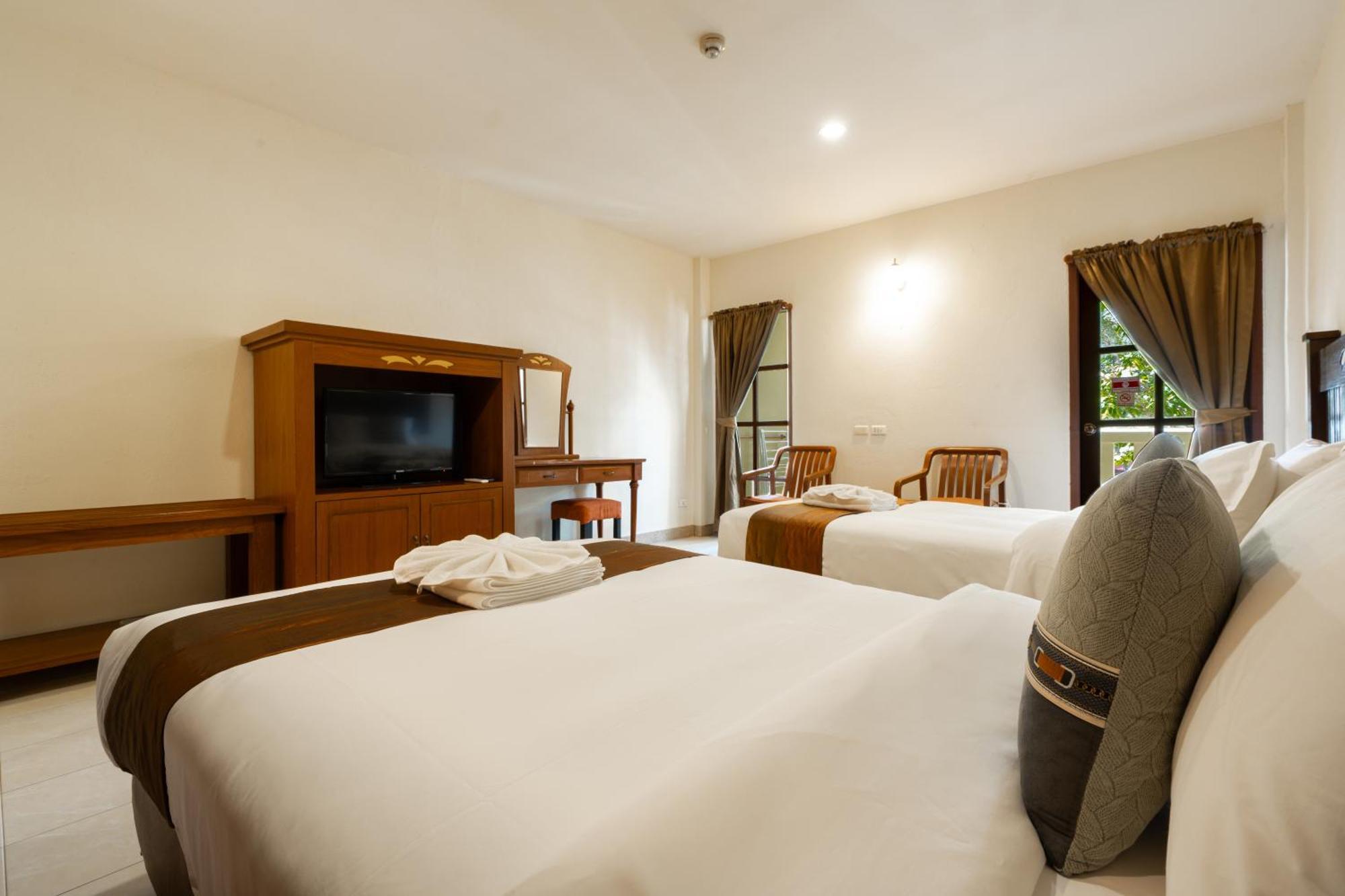 Phuket Leelavadee Hua Ting Resort Patong Ngoại thất bức ảnh