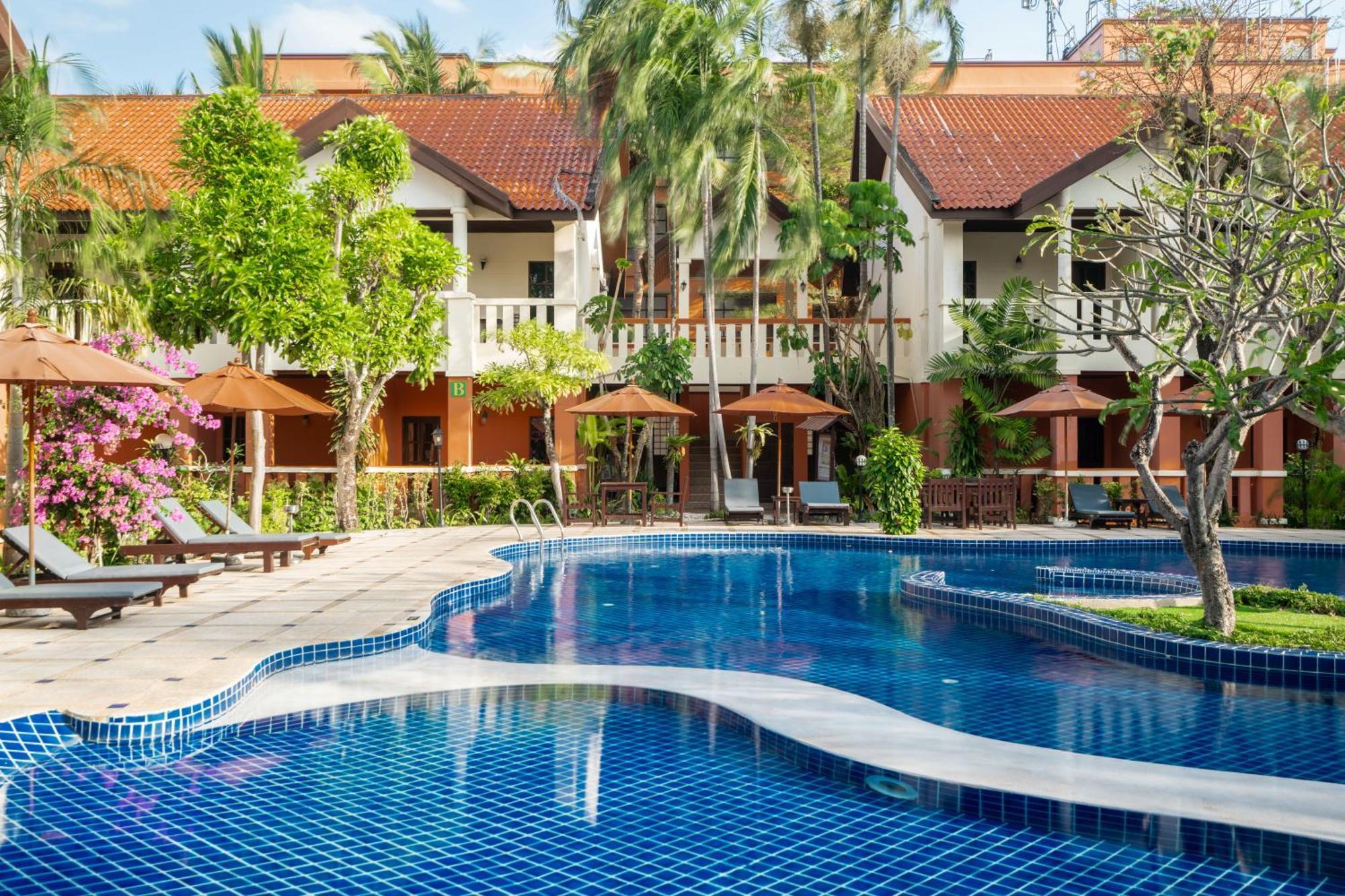 Phuket Leelavadee Hua Ting Resort Patong Ngoại thất bức ảnh