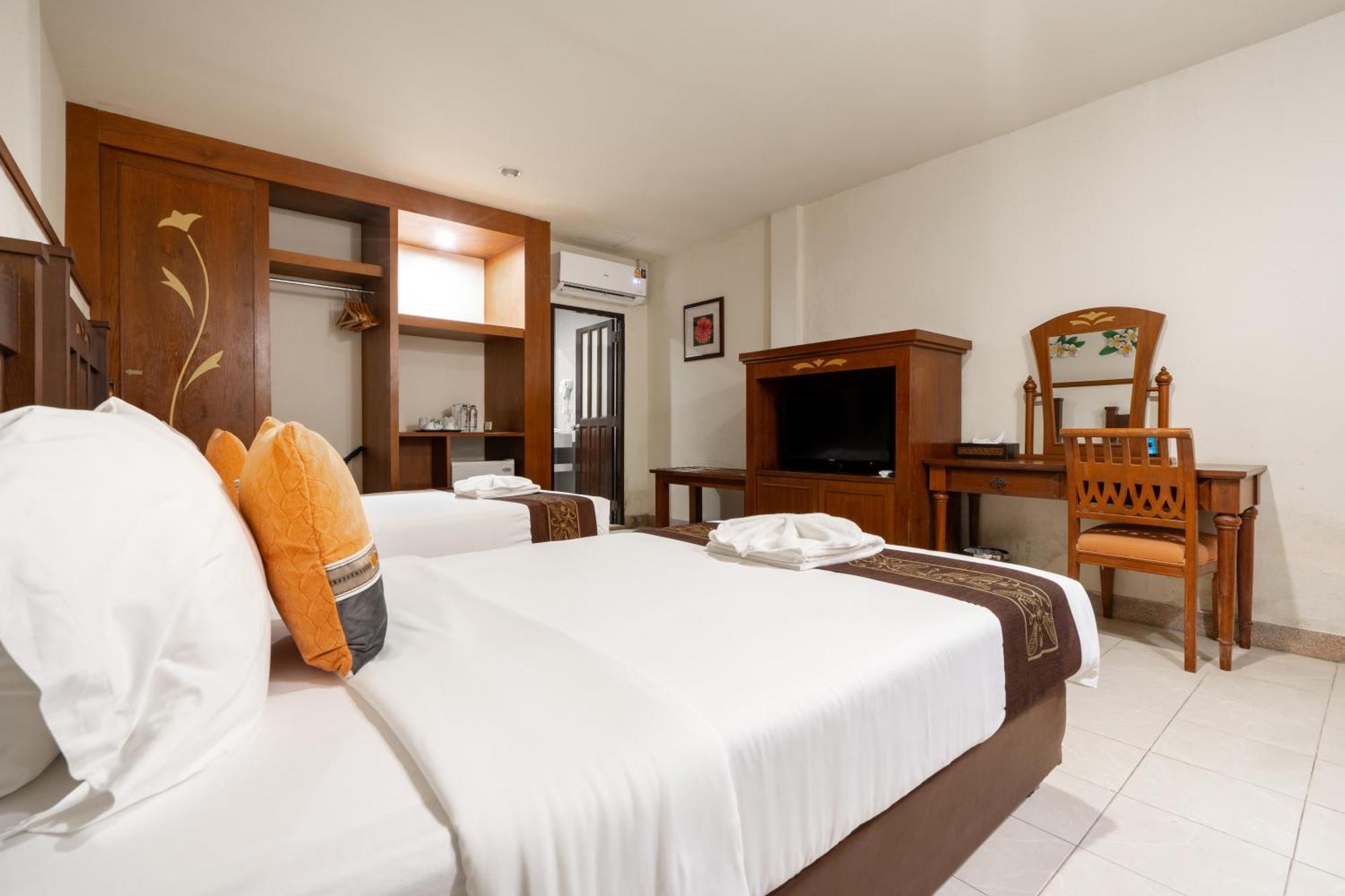 Phuket Leelavadee Hua Ting Resort Patong Ngoại thất bức ảnh